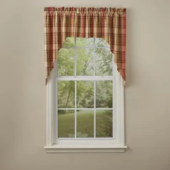 Park Designs Heartfelt Swag 72" X 36"