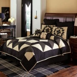 Park Designs Carrington King Bed Skirt