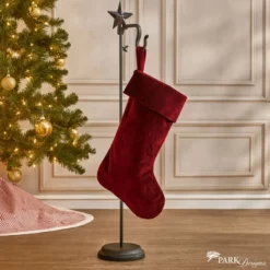 Park Designs Star Iron Vertical Adjustable Stocking Hanger -Park Designs Sales GUEST 9779ba5c 4fb6 46df afdd 5945b3b7bded