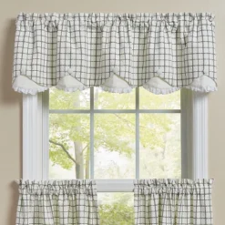 Park Designs Kindred Lined Scalloped Valance 58” X 15”