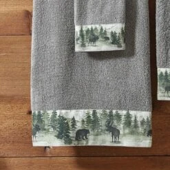 Park Designs Watercolor Wildlife Bath Towel